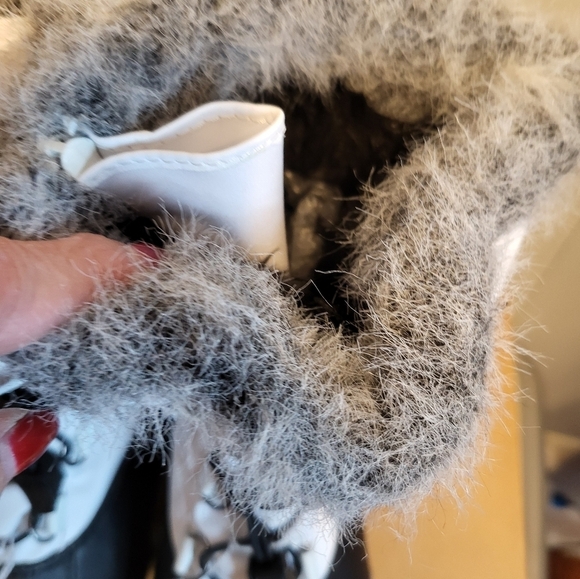 NEW Women's Totes April Water & Snow Resistant Boots size 6 - Picture 8 of 16